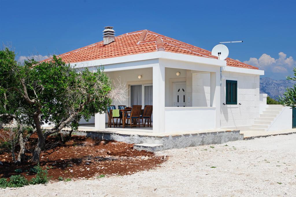 Case de vacanță Robinzon Zavala Povlja (Brac)